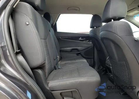 2019 Kia Sorento L из США, поврежденный, VIN 5XYPGDA3XKG537420